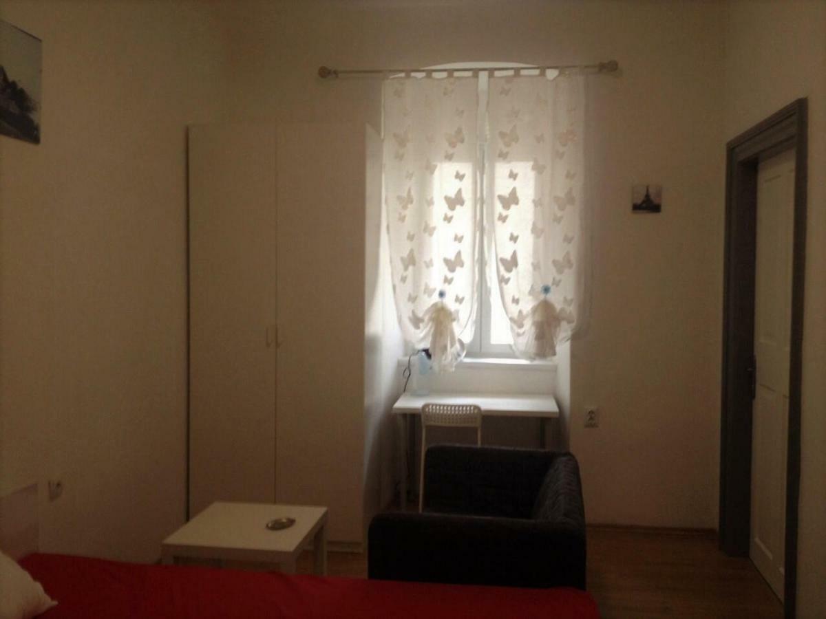 Studio Apartment Diana Рийека Екстериор снимка