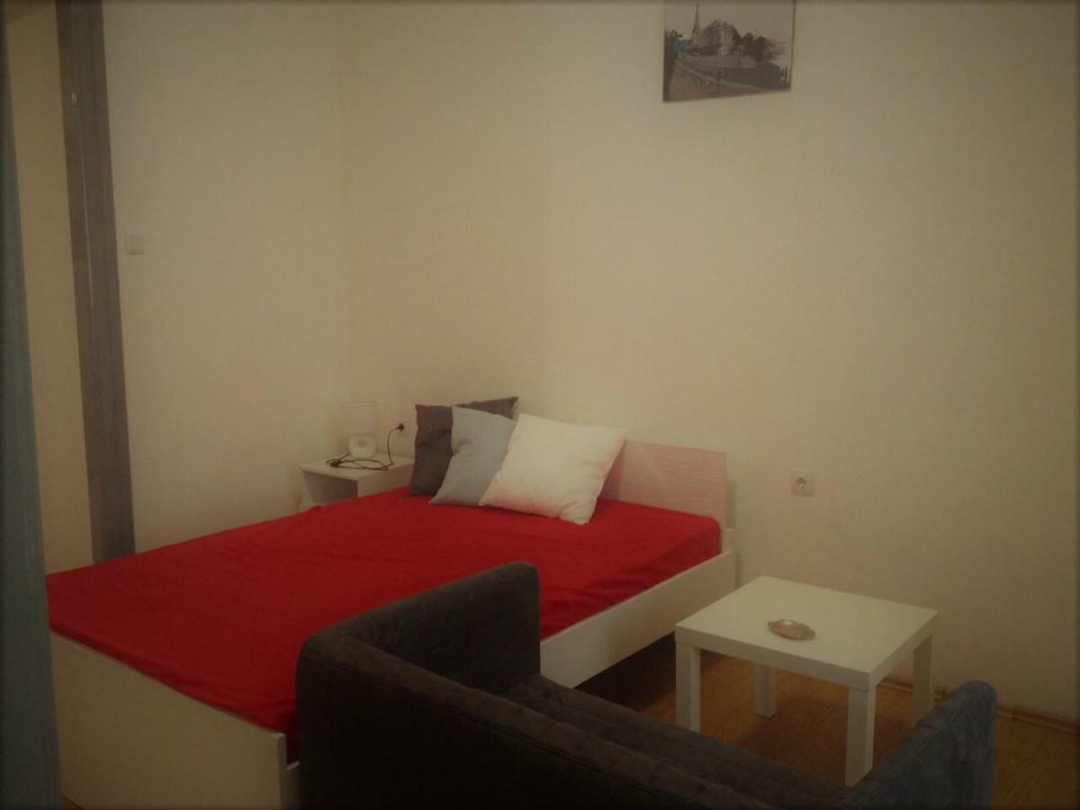 Studio Apartment Diana Рийека Екстериор снимка